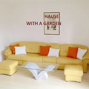 Apartament Flair Apartmanhaz Eger